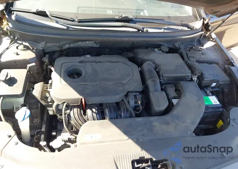 2015 Hyundai Sonata Limited z USA, uszkodzony, nr VIN 5NPE34AF3FH177970